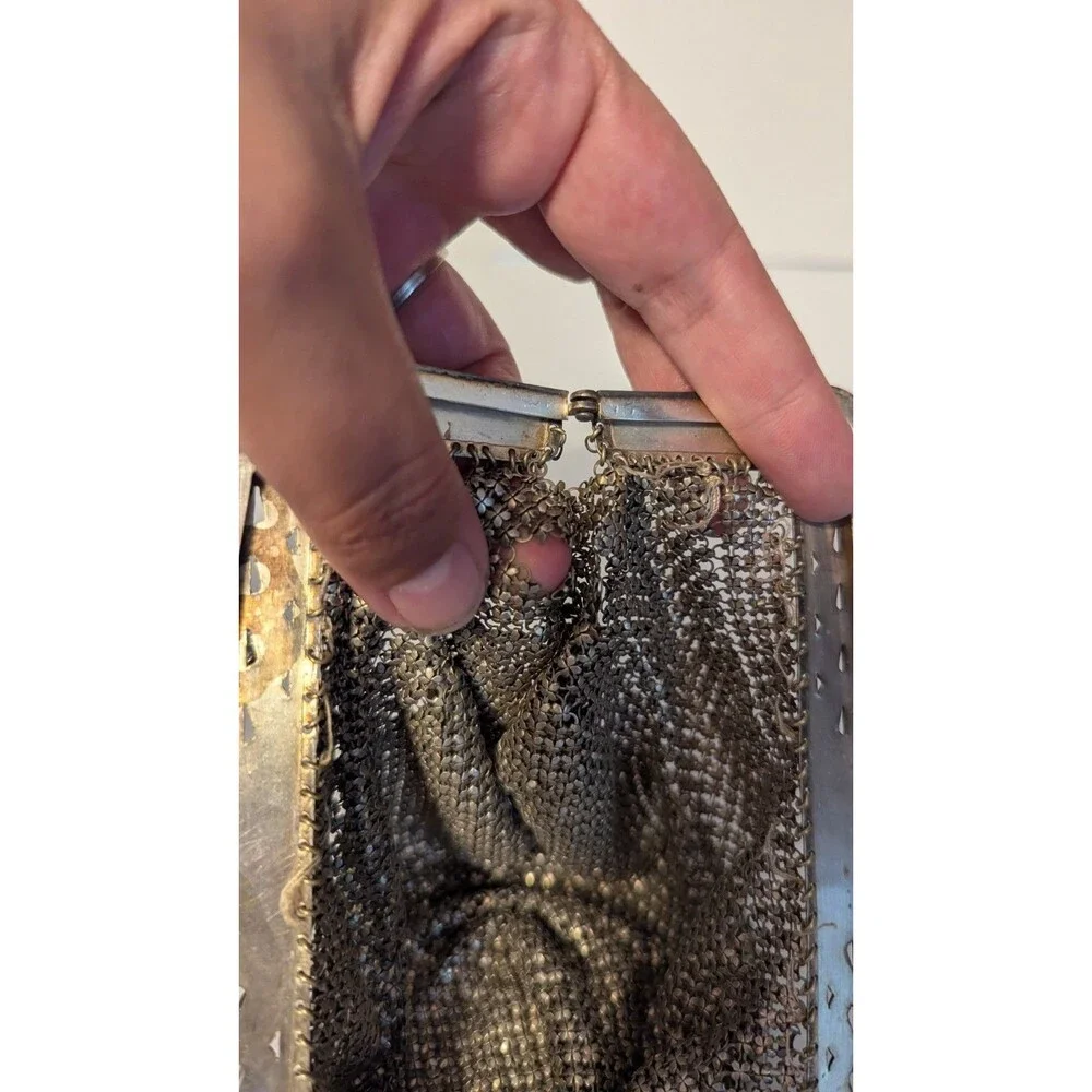 Antique German Silver Mesh Purse Handbag Floral Frame German Made Clasp - Picture 3 of 6